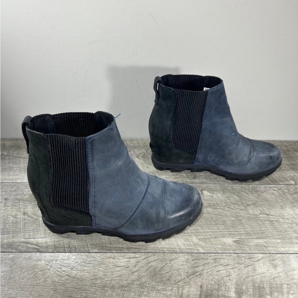 Sorel NL3022 Joan of Arctic Wedge II Women’s Blue Leather Booties Boots Size 7.5